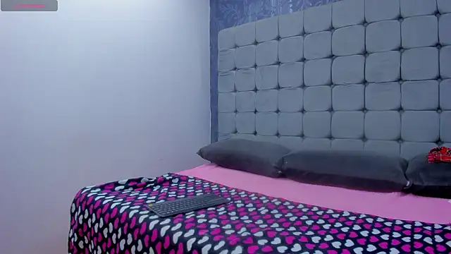 Messy Karol  online show from February 16, 2026, 2:13 pm