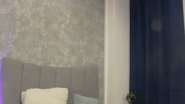 Snapshot of LucyRayy chatting on February 7, 2026, 8:12 pm LucyRayy online show from February 7, 2026, 8:12 pm