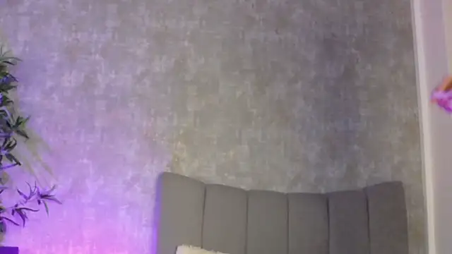 Snapshot of LucyRayy chatting on February 11, 2026, 8:03 pm LucyRayy online show from February 11, 2026, 8:03 pm