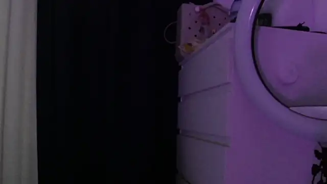 Snapshot of LucyRayy chatting on February 12, 2026, 8:04 pm LucyRayy online show from February 12, 2026, 8:04 pm