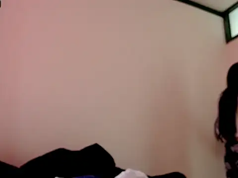 Snapshot of MisNicol chatting on February 23, 2026, 1:30 pm MisNicol online show from February 23, 2026, 1:30 pm