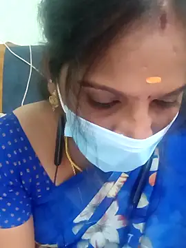 Snapshot of Tamil_Pallavi chatting on December 4, 2025, 5:32 pm Tamil Pallavi online show from December 4, 2025, 5:32 pm