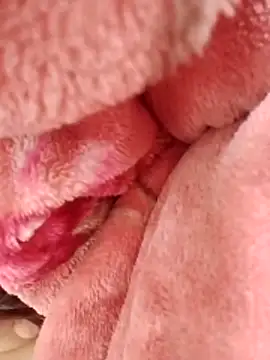 eujaamii online show from December 2, 2025, 2:56 pm