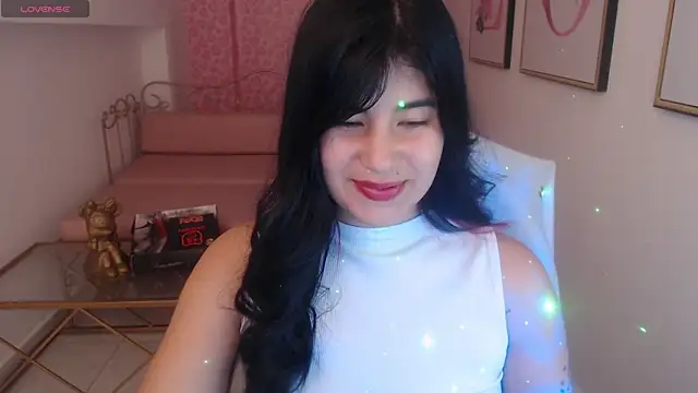 Nina harpper  online show from February 17, 2026, 12:45 pm