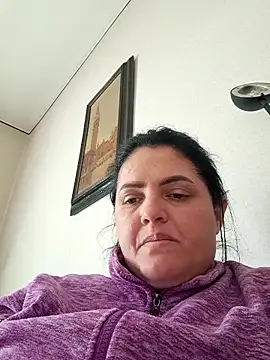 Snapshot of gini92 chatting on February 11, 2026, 10:53 am gini92 online show from February 11, 2026, 10:53 am