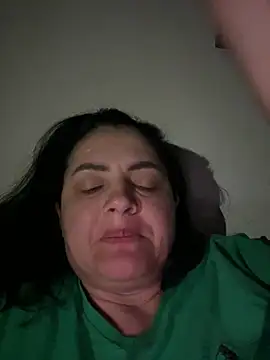 Snapshot of gini92 chatting on February 13, 2026, 12:50 am gini92 online show from February 13, 2026, 12:50 am