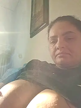 Snapshot of gini92 chatting on March 28, 2026, 6:46 am gini92 online show from March 28, 2026, 6:46 am