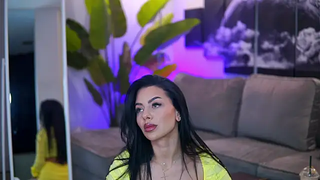 Ivy Trix online show from February 3, 2026, 7:19 pm