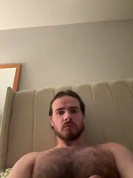 Leofever1 online show from April 28, 2026, 9:31 pm