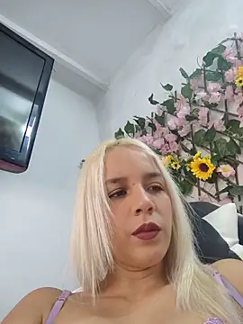 KasumiSophia online show from June 7, 2026, 1:48 pm