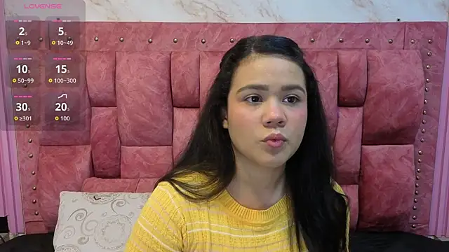 ValeryMorales online show from March 1, 2026, 9:50 pm