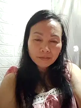 Lili-123k online show from December 13, 2025, 10:15 pm