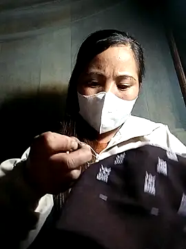 felicity chloe online show from March 4, 2026, 1:06 pm