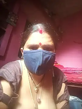 Your-shreya143 online show from January 19, 2026, 7:34 am