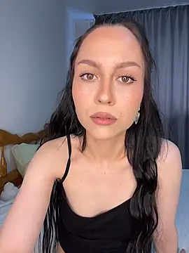 MonicaMercer online show from April 8, 2026, 8:58 am