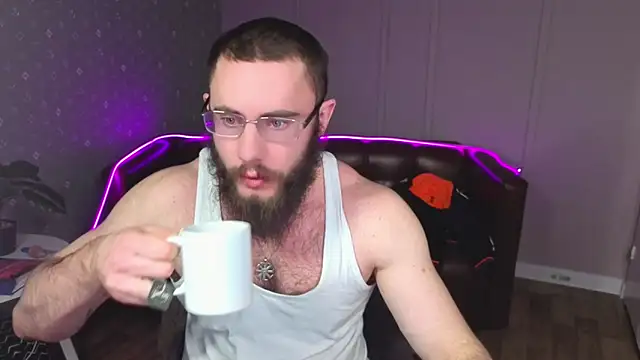 Ant Power online show from December 21, 2025, 9:49 am