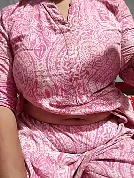 hottyrose69 online show from February 28, 2026, 3:07 am