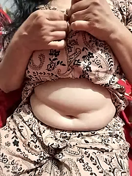 hottyrose69 online show from March 3, 2026, 3:07 pm