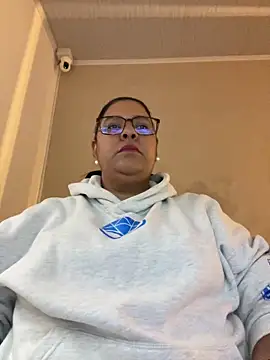 Carameloswing1 online show from February 18, 2026, 11:50 am