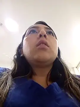 Valeria montana  online show from February 27, 2026, 4:40 pm