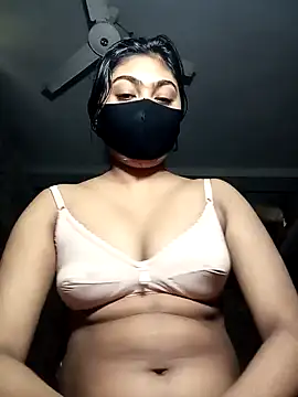 Snapshot of naughtygirl96 chatting on December 3, 2025, 3:58 am naughtygirl96 online show from December 3, 2025, 3:58 am