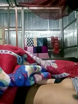 naughtygirl96 online show from April 12, 2026, 12:59 am