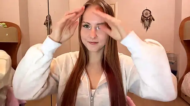 velvetmary online show from December 14, 2025, 6:08 am