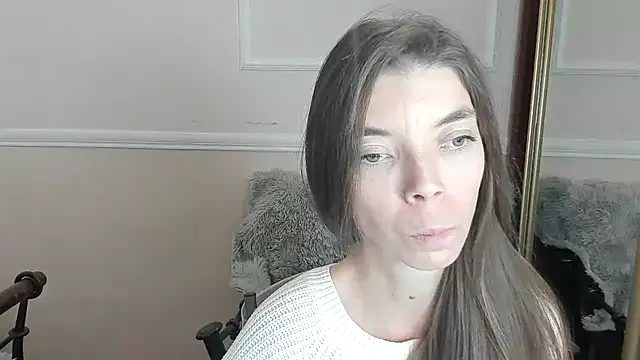 LikaAliston online show from December 22, 2025, 8:22 am