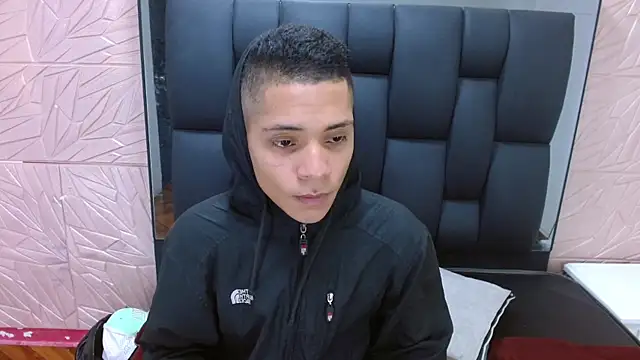 Axel Marcu online show from December 19, 2025, 1:29 pm