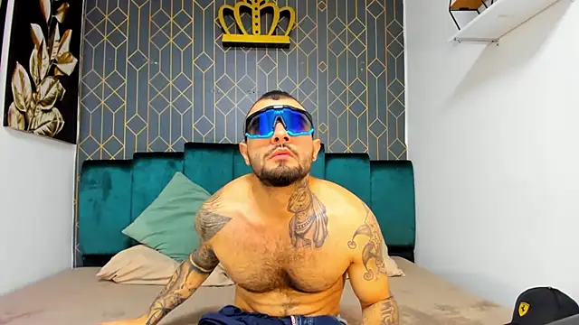 Snapshot of lucky_smith1 chatting on December 20, 2025, 5:53 pm lucky smith1 online show from December 20, 2025, 5:53 pm