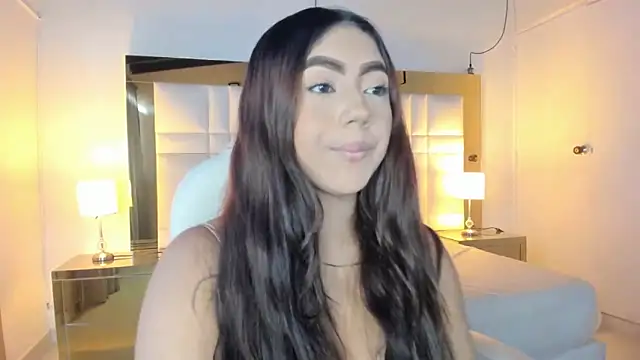 Snapshot of Zoei_Moon chatting on February 10, 2026, 6:23 pm Zoei Moon online show from February 10, 2026, 6:23 pm