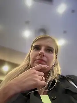 Betsy online show from February 1, 2025, 12:37 pm