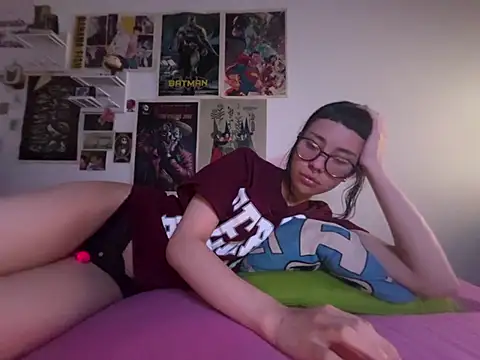 camile 1 online show from January 9, 2026, 10:44 pm