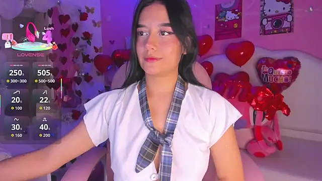 isabella castillo  online show from February 15, 2026, 9:22 pm