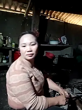 Snapshot of ava-dellght chatting on February 21, 2026, 5:19 am ava-dellght online show from February 21, 2026, 5:19 am