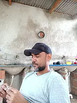 Mchljjk online show from January 7, 2026, 12:18 pm