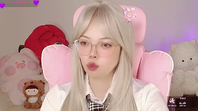 Miyeoonn online show from June 15, 2026, 3:14 pm