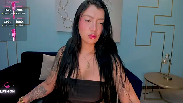 ChloeManson online show from January 30, 2025, 11:55 am