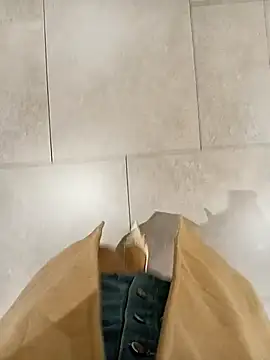 Snapshot of Baby-Linh chatting on February 6, 2026, 6:40 am Baby-Linh online show from February 6, 2026, 6:40 am