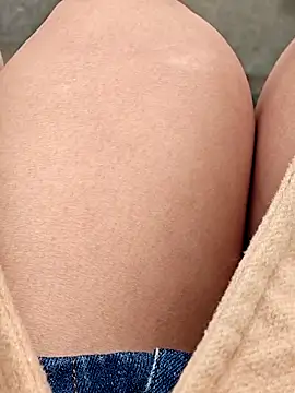 Snapshot of Baby-Linh chatting on February 10, 2026, 4:16 am Baby-Linh online show from February 10, 2026, 4:16 am