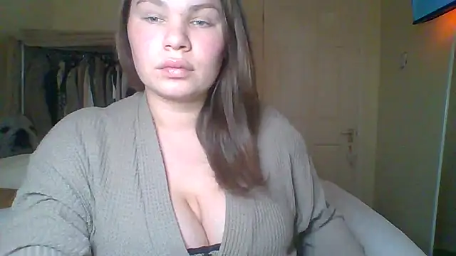 GEMMARMALADE online show from December 19, 2025, 3:08 pm