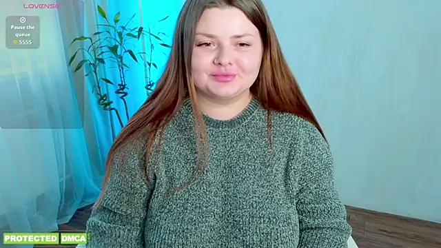 EvKamenskih online show from April 12, 2026, 11:04 am