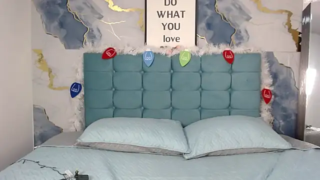 Meloddy jazz5 online show from December 3, 2025, 10:08 pm