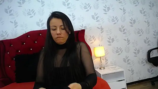 MargarettCooper  online show from January 8, 2026, 2:19 pm