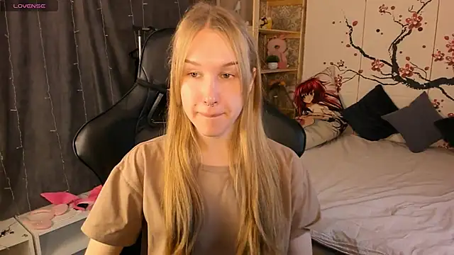 Katy Midocalm online show from December 19, 2025, 6:31 am