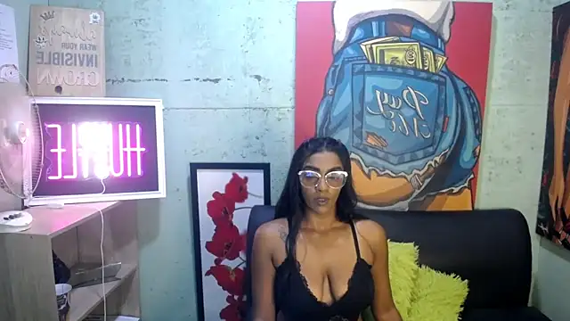 Indianzaraxxx online show from April 17, 2026, 5:38 pm