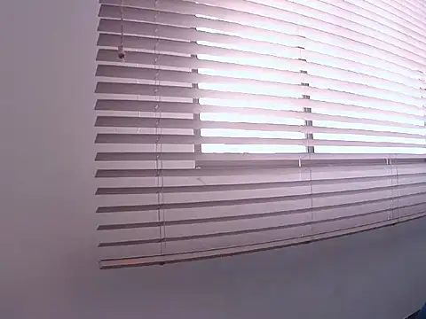 Fernanda andrew online show from March 11, 2026, 3:40 pm