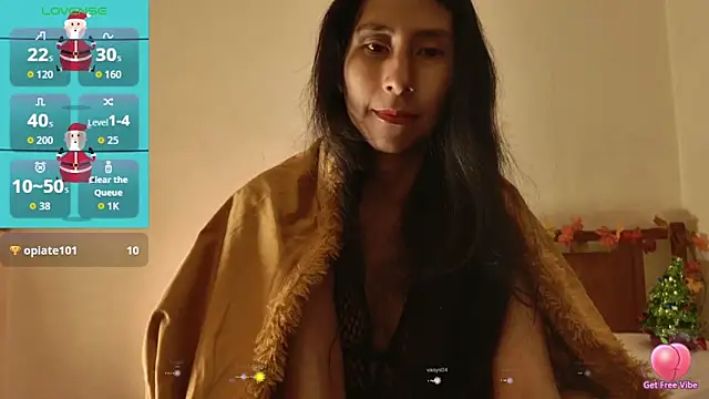 Snapshot of MoonLipsON- chatting on December 17, 2025, 4:51 am MoonLipsON- online show from December 17, 2025, 4:51 am