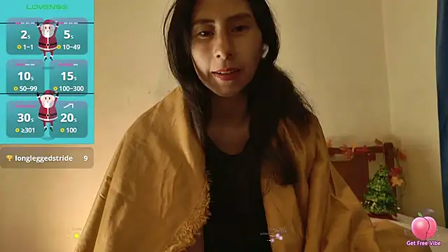 Snapshot of MoonLipsON- chatting on December 19, 2025, 7:37 am MoonLipsON- online show from December 19, 2025, 7:37 am