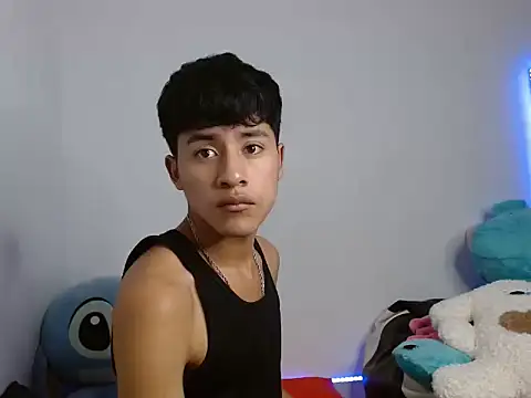 Snapshot of Sebas_Ross04 chatting on January 8, 2026, 6:05 am Sebas Ross04 online show from January 8, 2026, 6:05 am